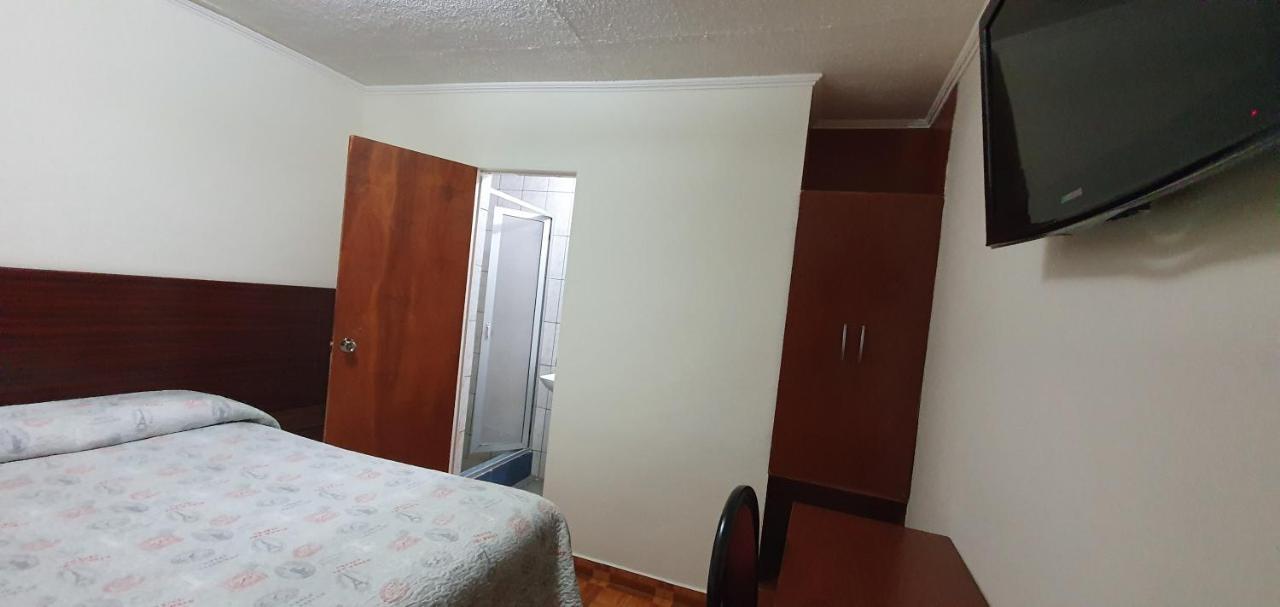 Hostal El Loa Calama Exterior photo